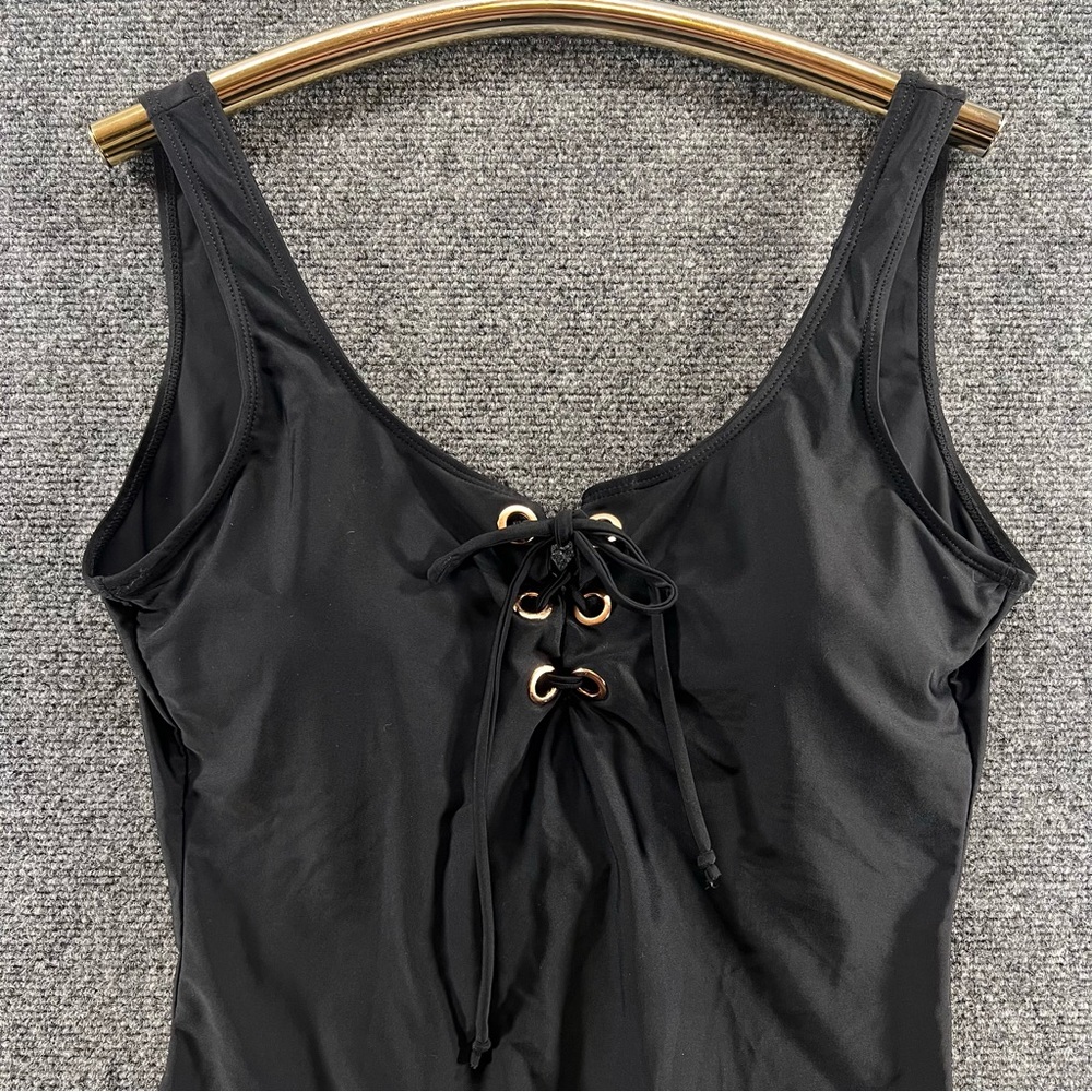 Emme Jordan One Piece Swimsuit Large 1/4 Lace Up Black Built‎ In Padding Beach